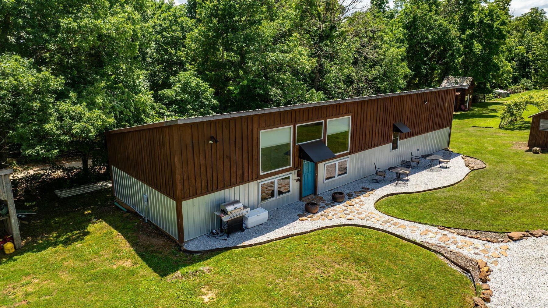 2306 County Road 8050