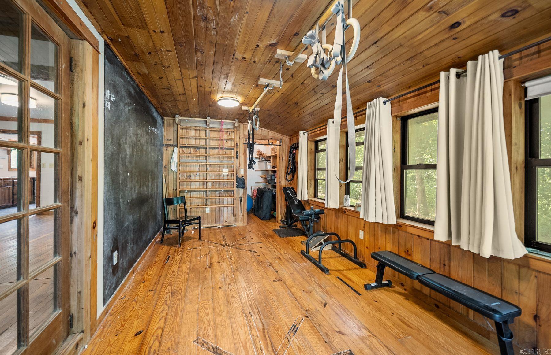 2306 County Road 8050