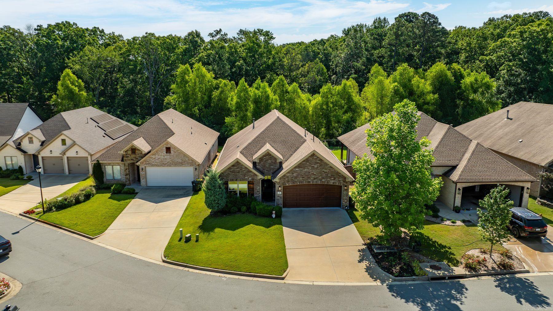 25 Piper Lane
