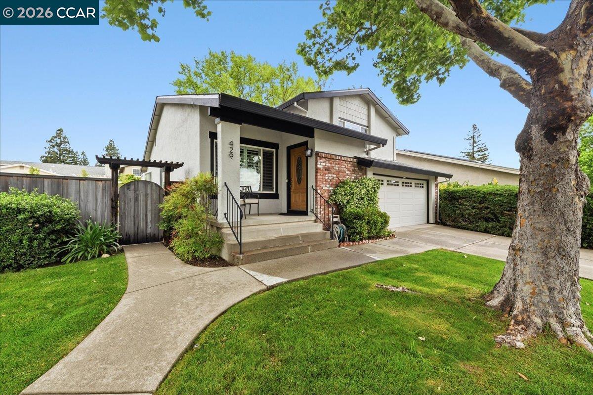 429 Santander Dr