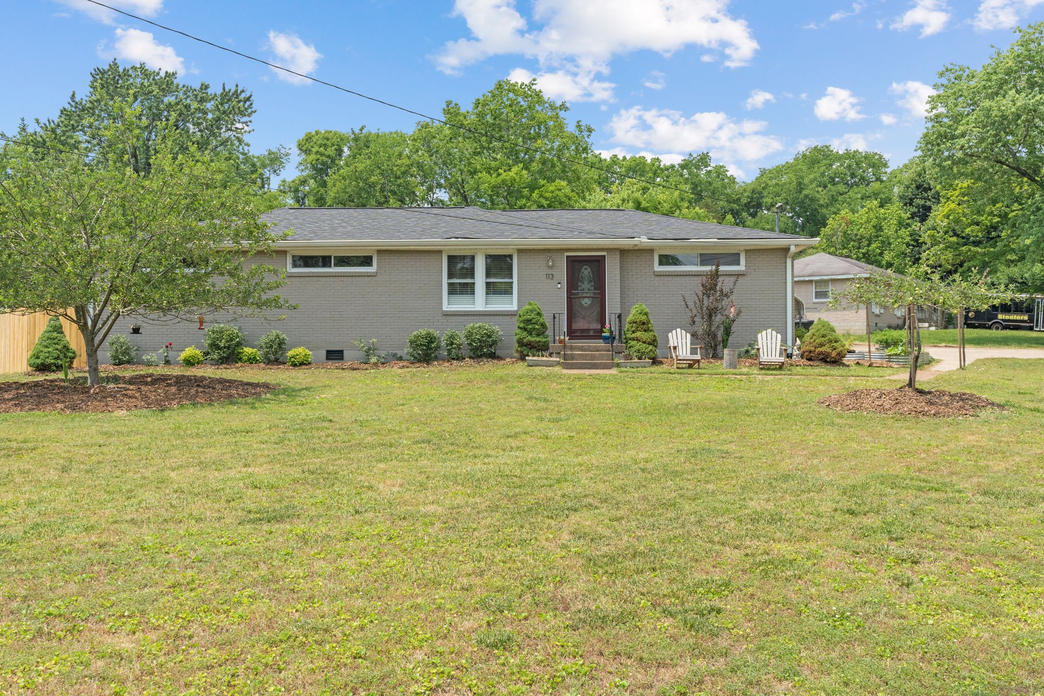 113 Gates Dr