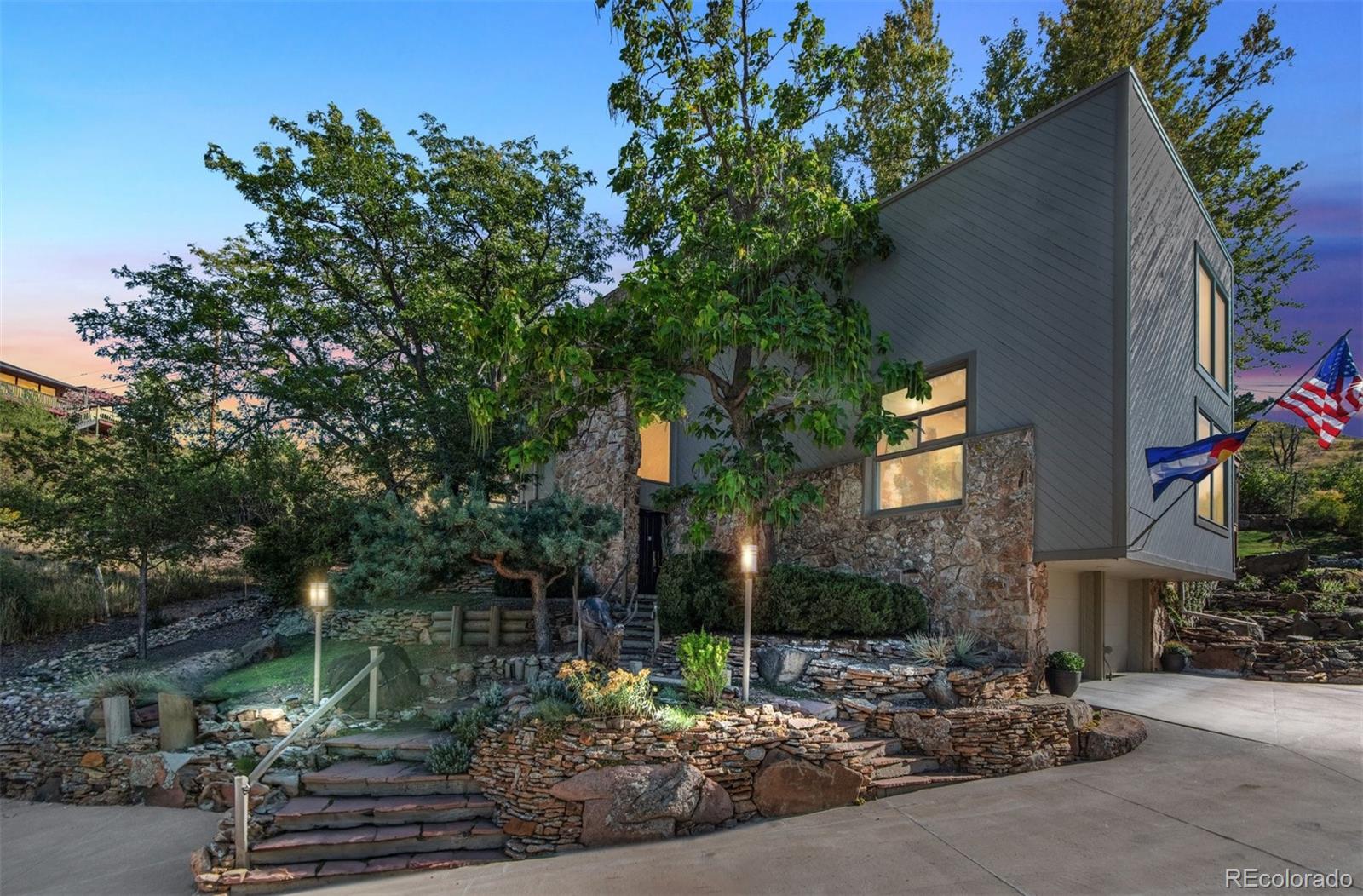 14990 Foothill Road
