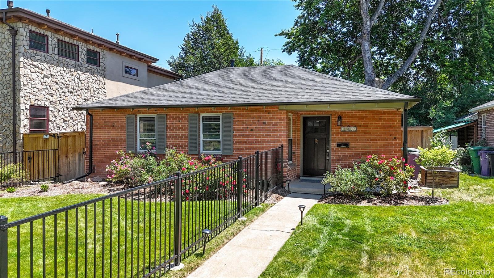 1080 Krameria Street
