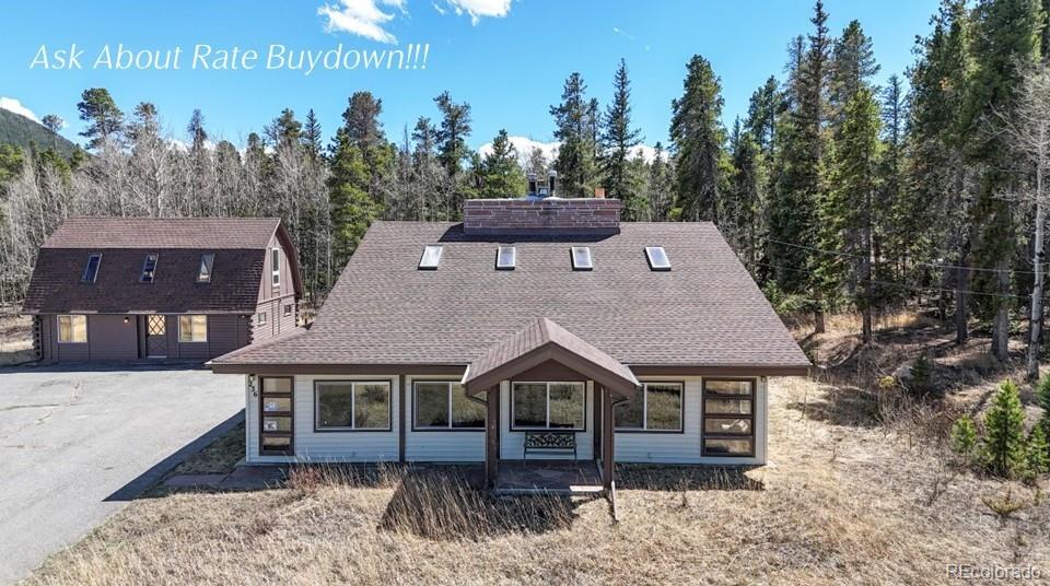 236 Meadowlake Drive