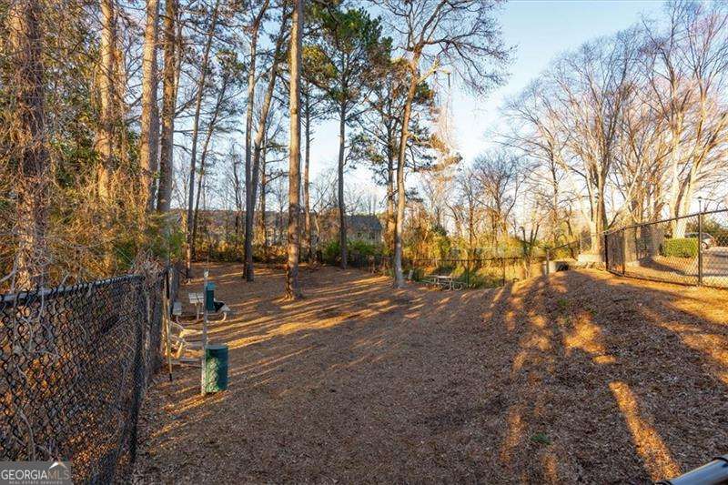 107 Vinings Forest Circle SE