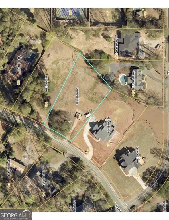 120 Woodlawn Drive NE
