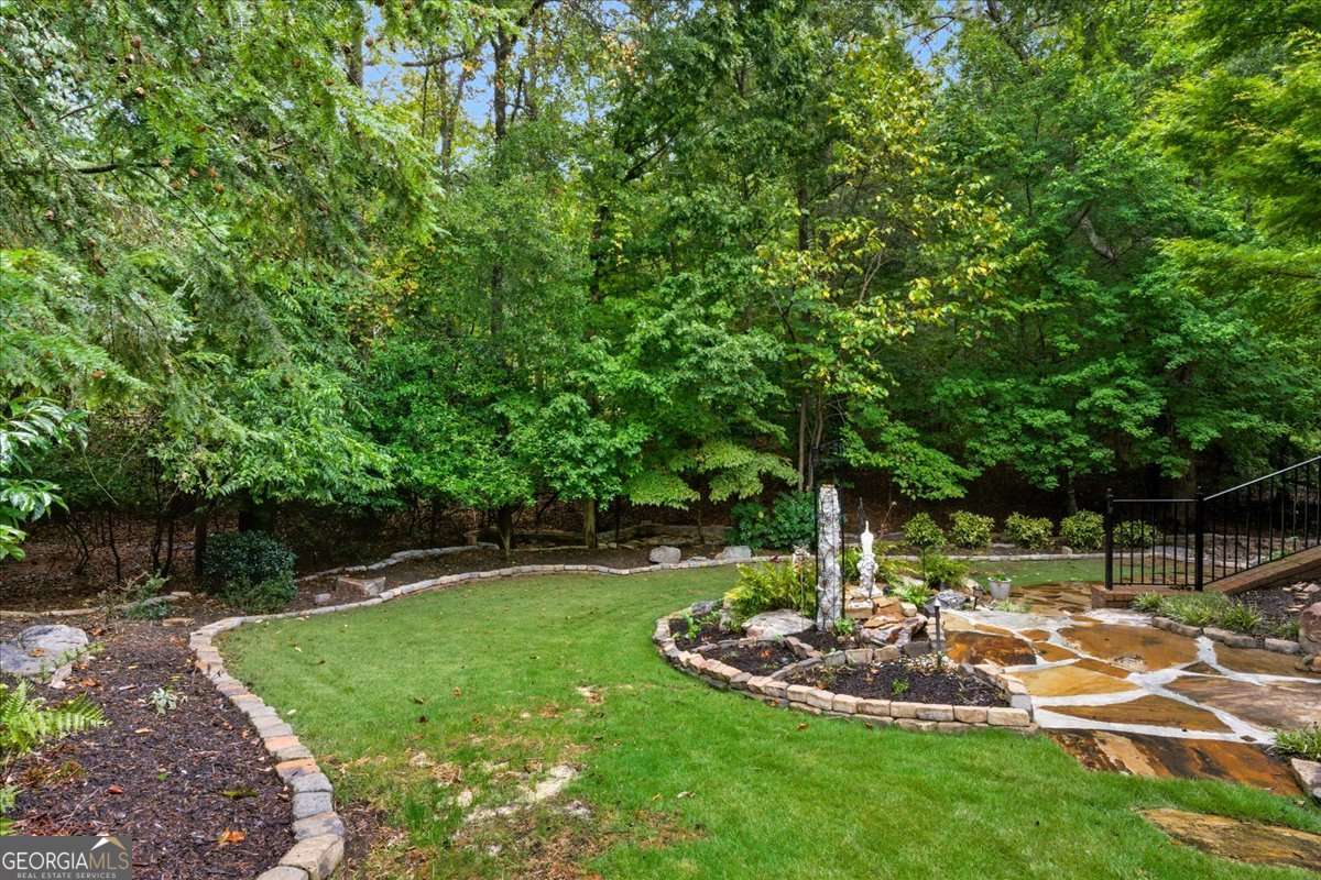 120 Fernwood Drive
