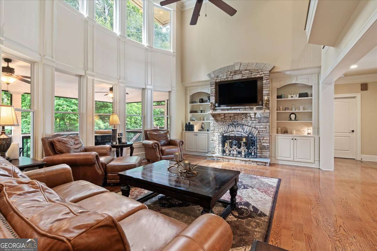 120 Fernwood Drive
