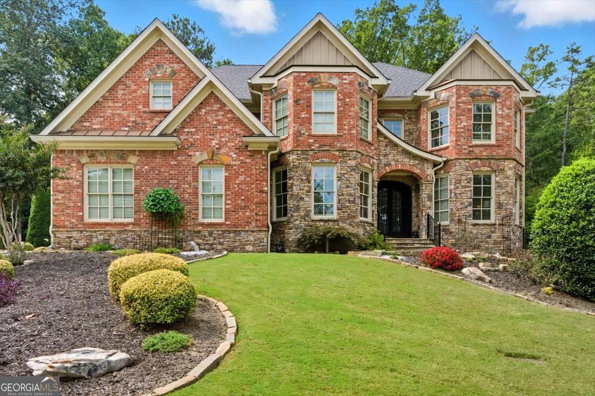 120 Fernwood Drive