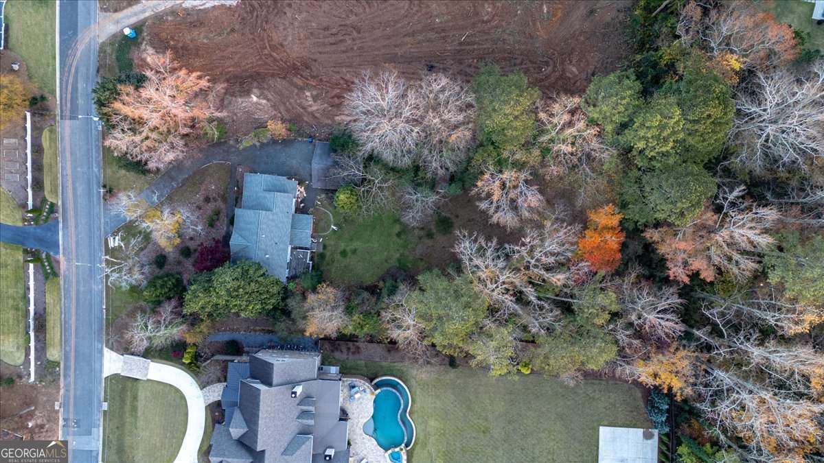 4402 Blackland Drive