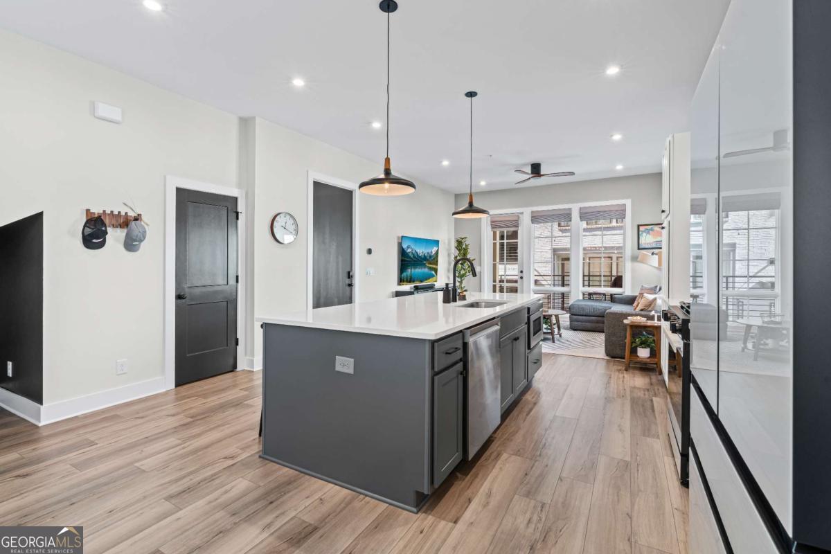 123 Beardon Circle SE # 8