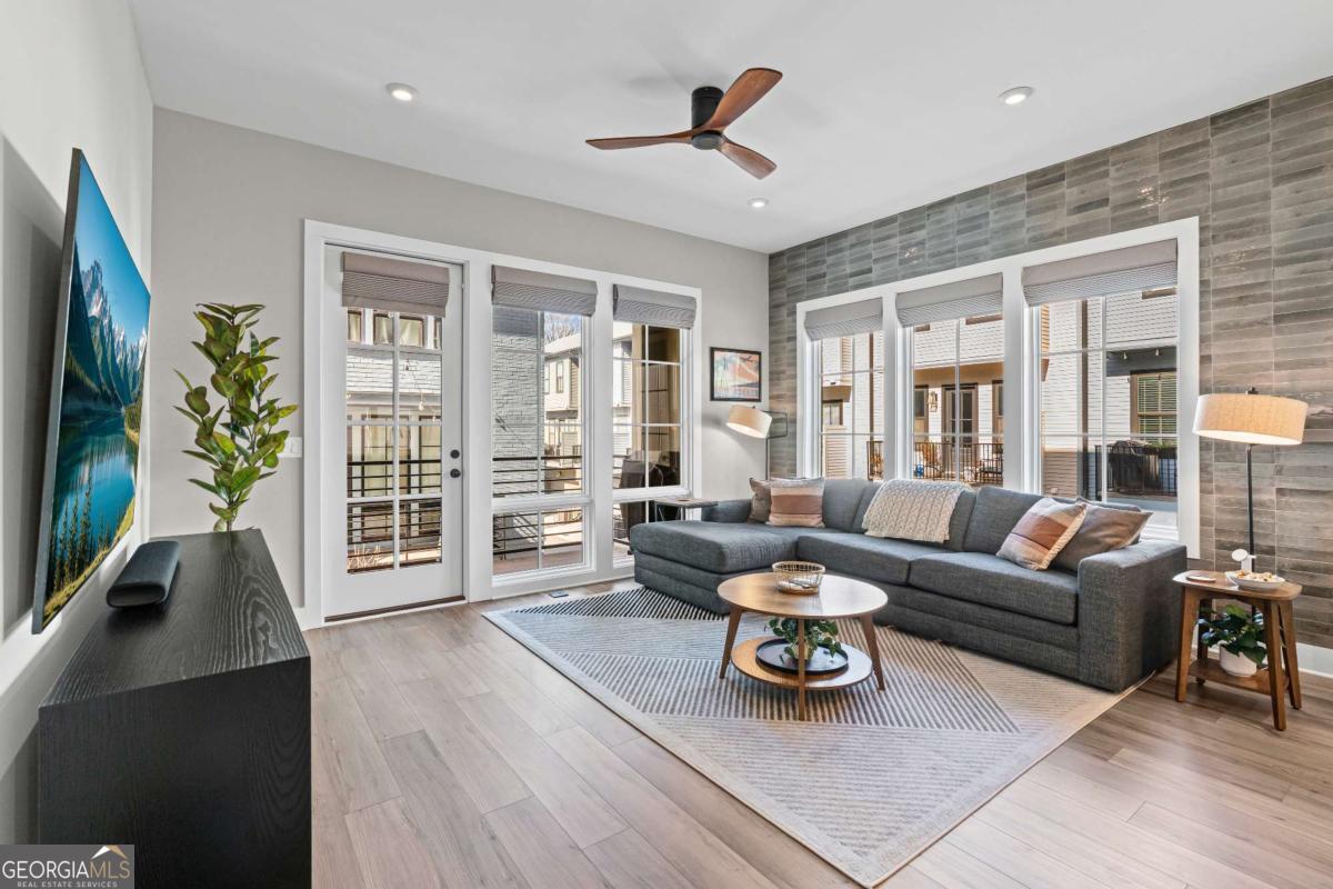 123 Beardon Circle SE # 8