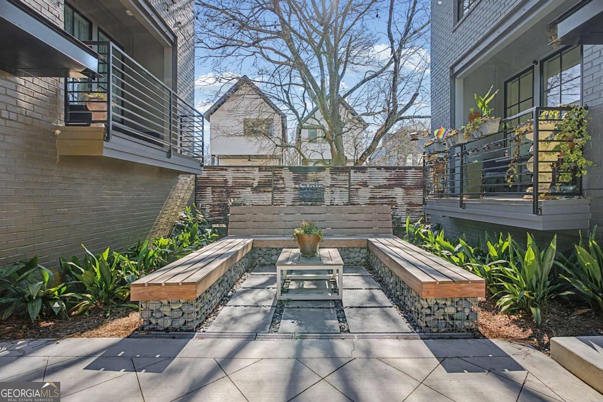 123 Beardon Circle SE # 8