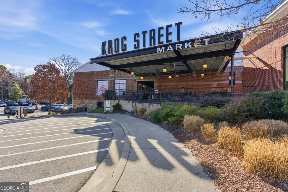 123 Beardon Circle SE # 8