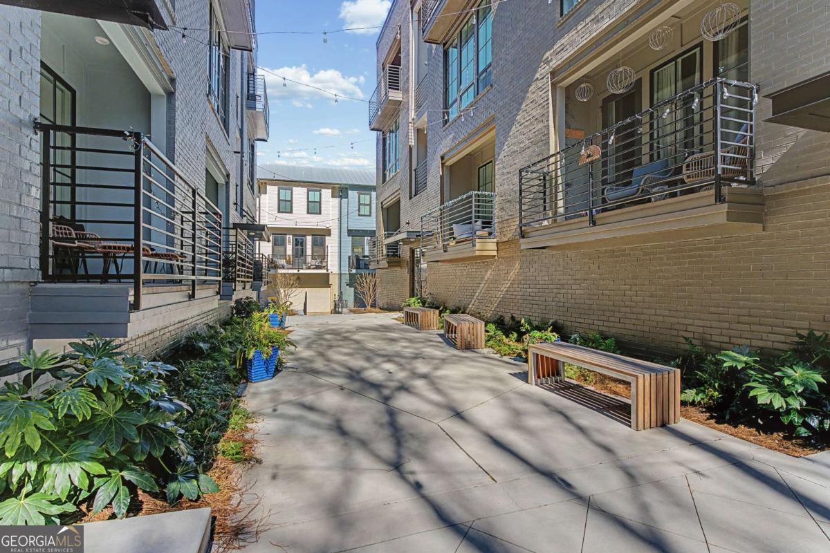 123 Beardon Circle SE # 8