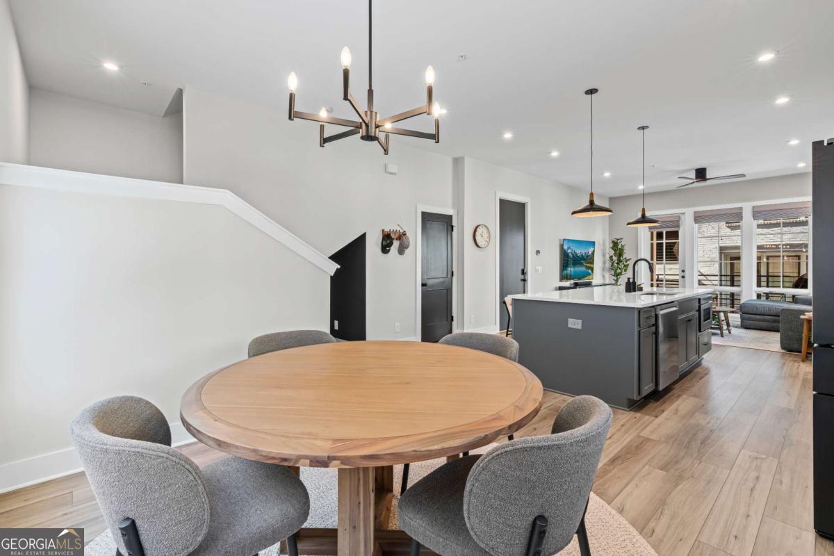 123 Beardon Circle SE # 8