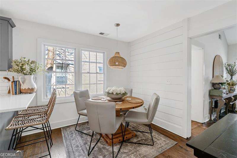 1931 S Gordon Street SW