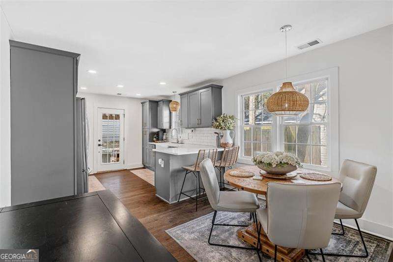 1931 S Gordon Street SW