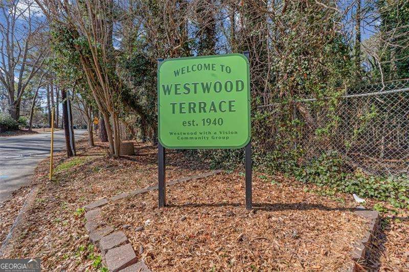 1931 S Gordon Street SW