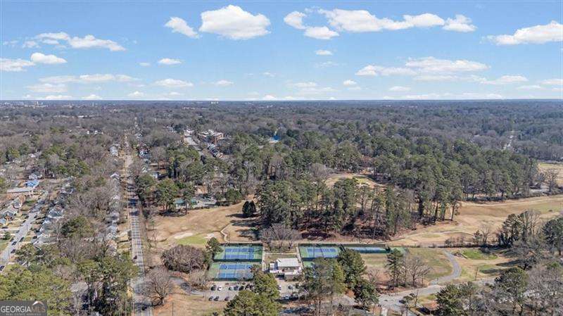 1931 S Gordon Street SW