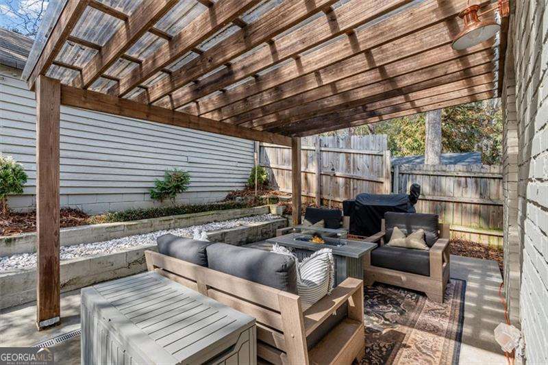 1931 S Gordon Street SW