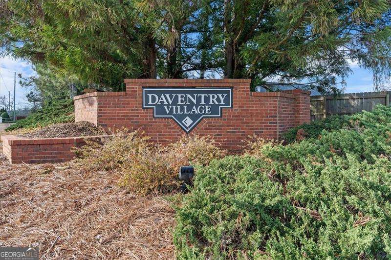 1061 Daventry Crossing