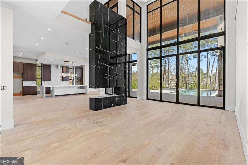 124 Woodlawn Drive NE