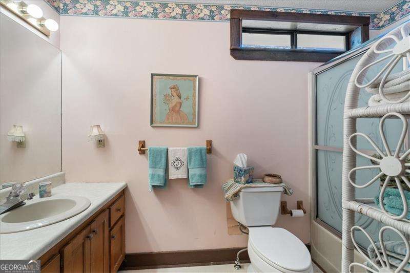 4068 Norton Place SE