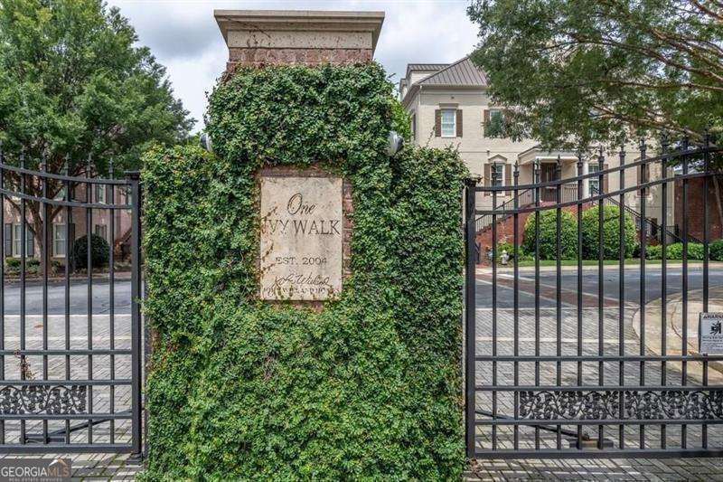 2235 Edgartown Lane SE # 9