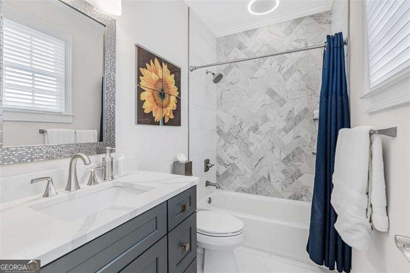 2235 Edgartown Lane SE # 9