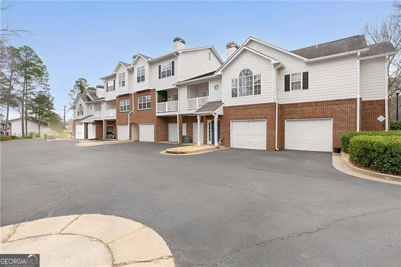 803 Spring Heights Lane SE