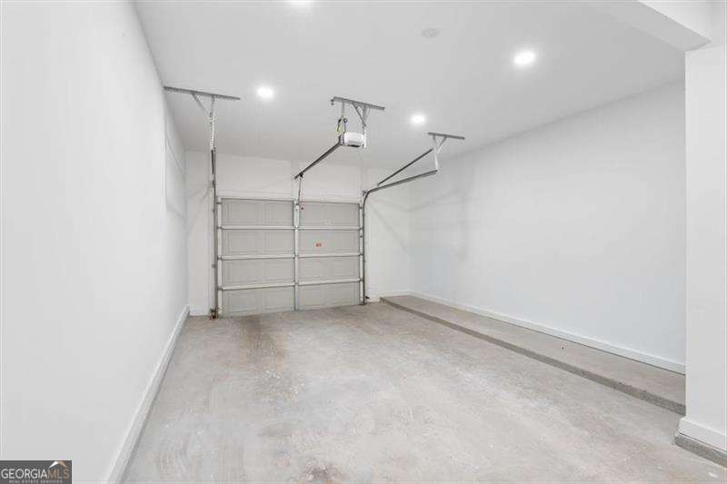 803 Spring Heights Lane SE