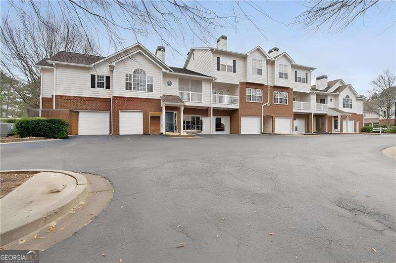 803 Spring Heights Lane SE