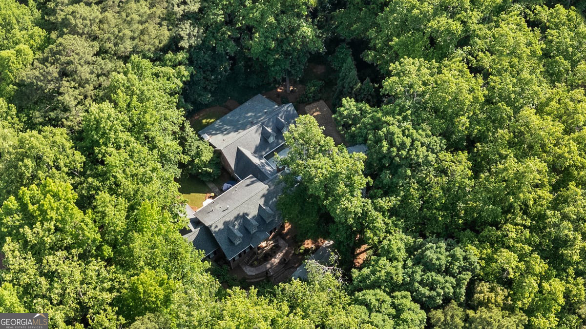 682 Austin Drive SE