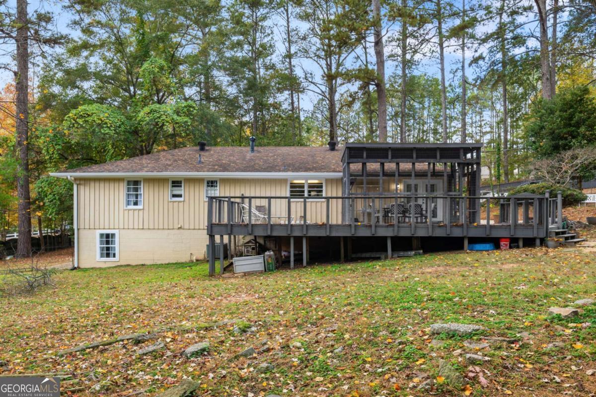 866 Buckner Road SE