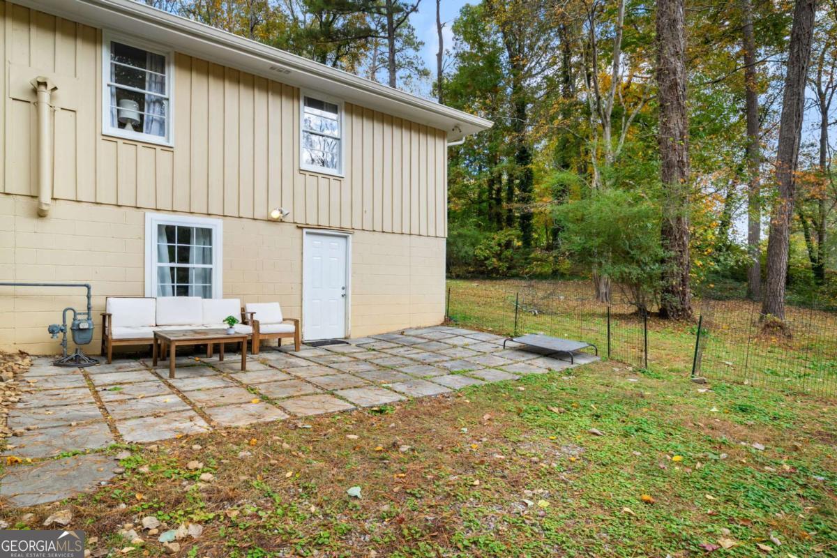 866 Buckner Road SE