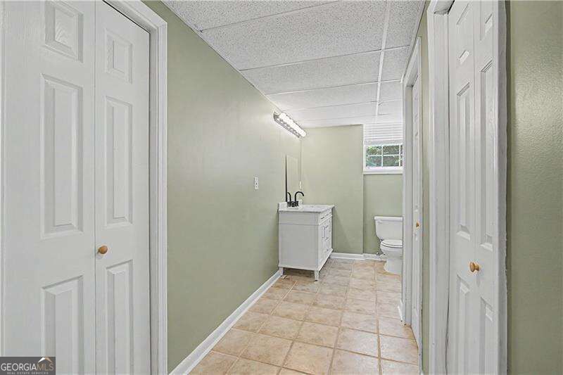 141 Cooper Lake Road SE