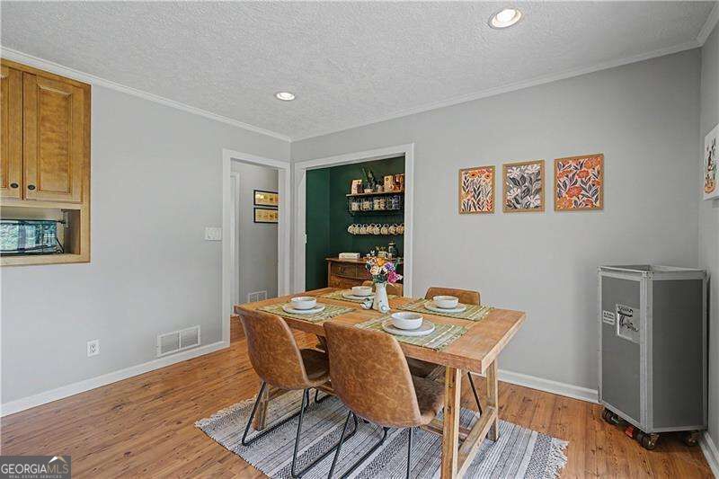 141 Cooper Lake Road SE