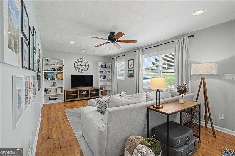 141 Cooper Lake Road SE
