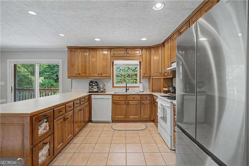 141 Cooper Lake Road SE