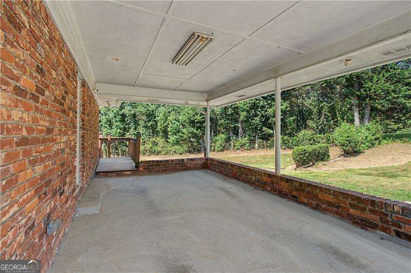 141 Cooper Lake Road SE