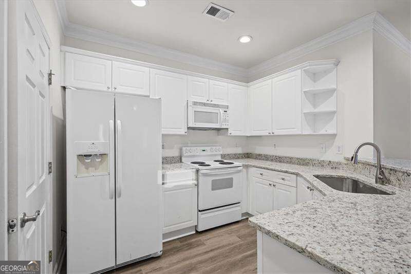 2400 Cumberland Parkway SE # 711