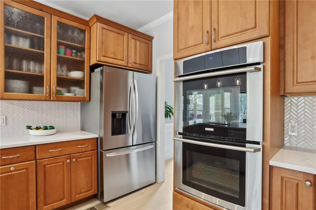 1165 Lea Drive