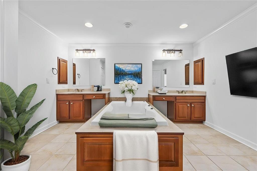 2260 Edgartown Lane SE Unit 1