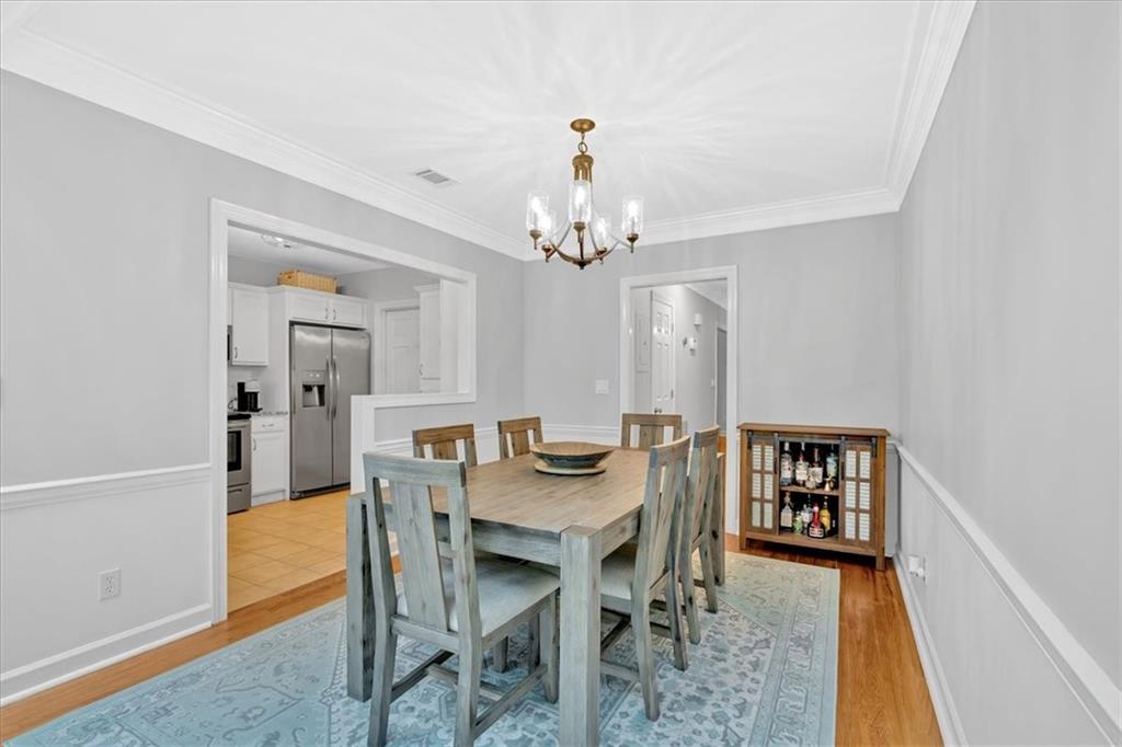 4 Mount Vernon Circle