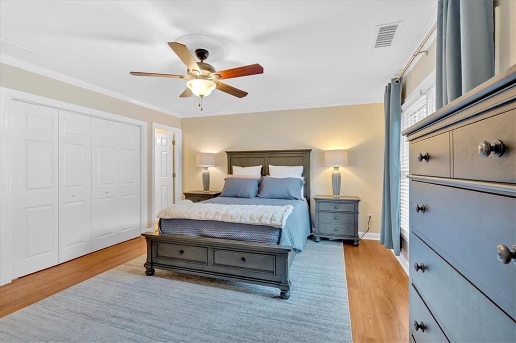 4 Mount Vernon Circle