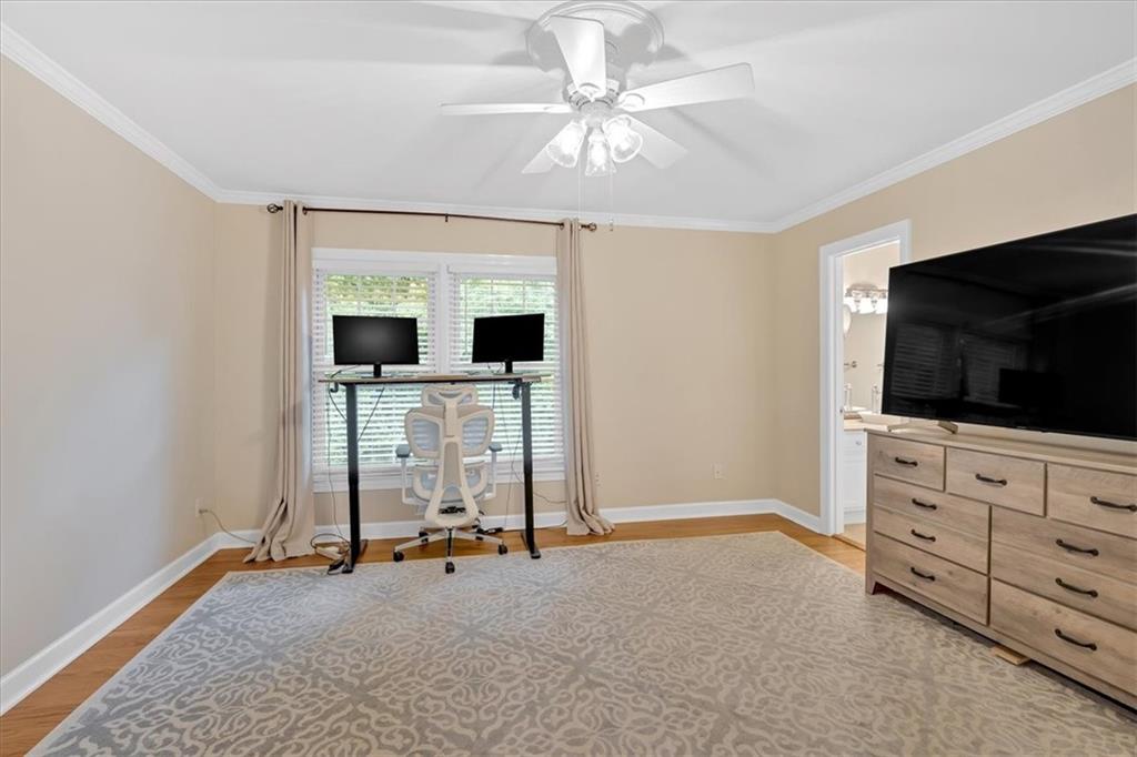 4 Mount Vernon Circle