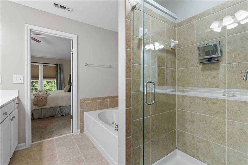 1664 Fair Oak Way Unit 25