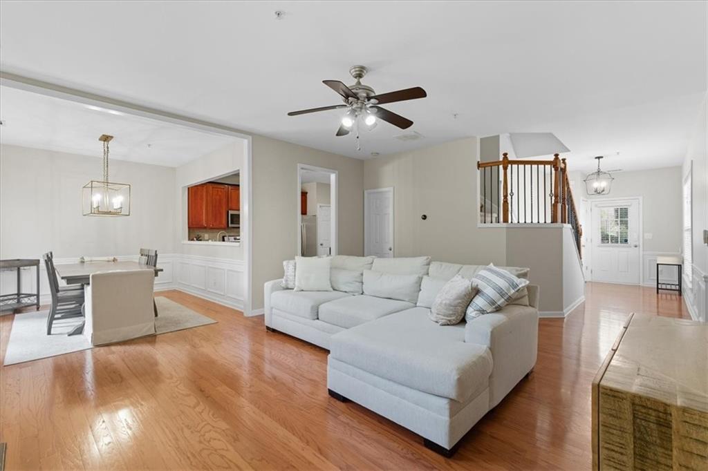 1664 Fair Oak Way Unit 25