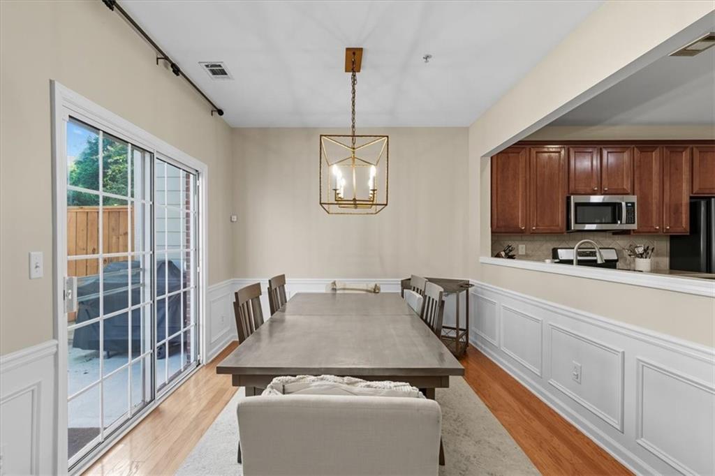 1664 Fair Oak Way Unit 25